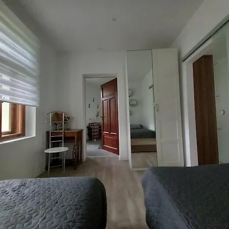 Apartment Gutshaus Klitzschen Mockrehna