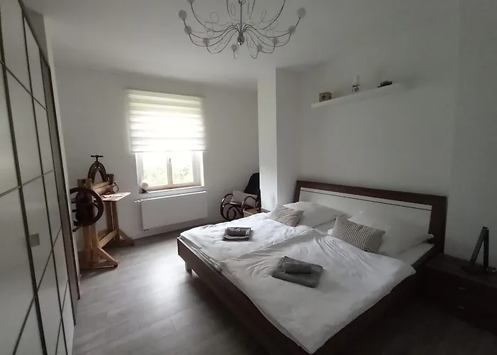 شقة Gutshaus Klitzschen *